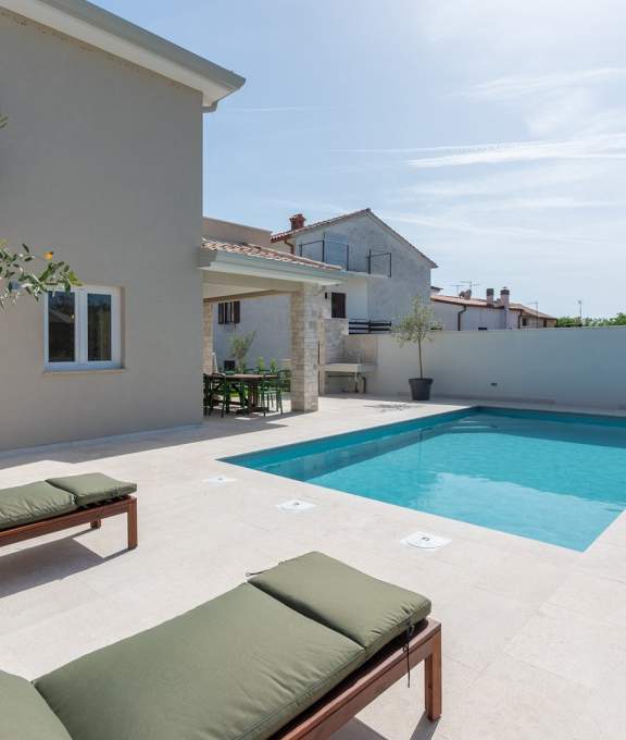Villa An with Private Pool, near Umag