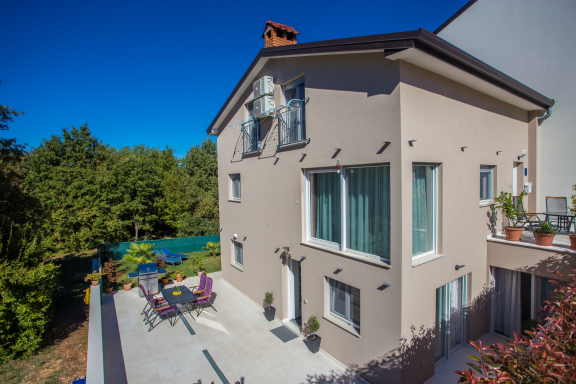Apartman Maya sa whirlpoolom