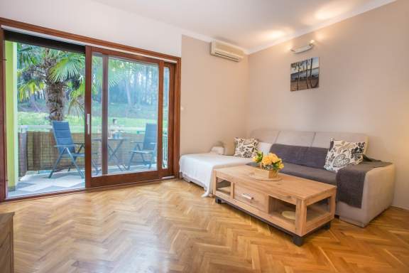 Apartman Mauro sa tri spavaće sobe