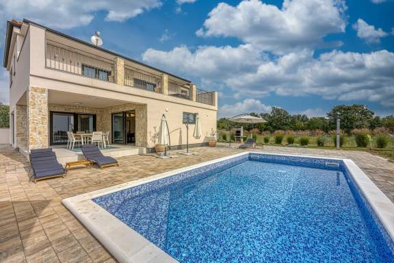 Villa Klementina with Pool and Whirlpool